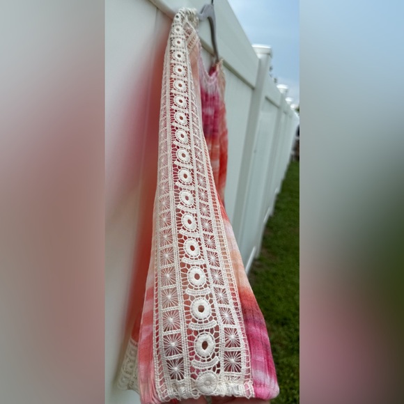 Zac & Rachel Off Shoulder 3/4 Length Sleeve Blouse W/ Crochet/Lace. Medium. NWT - Picture 5 of 7